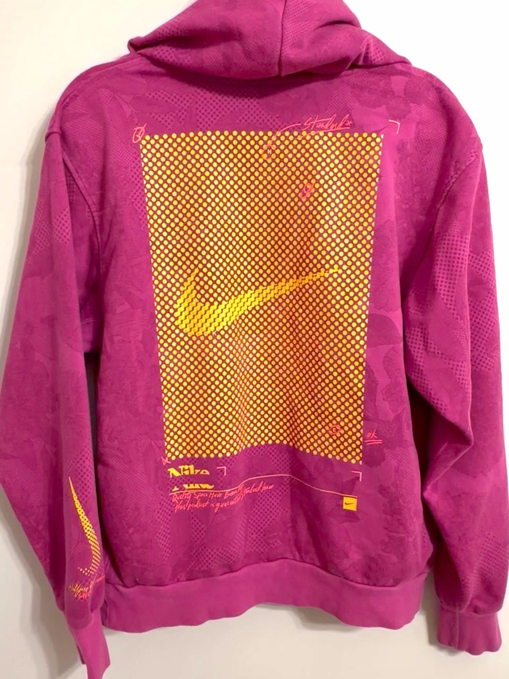 Nike Dri-FIT Standard Issue Basketball Pullover Hoodie